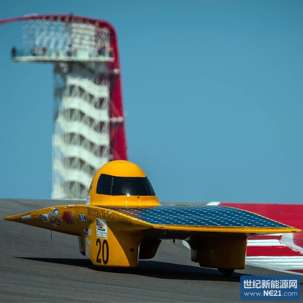 solar-cars-keith-rizzo_ph